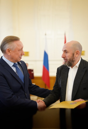 Владимир Кехман награжден премией Правительства Санкт‑Петербурга