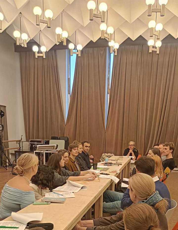 Читка пьесы «Жестокие игры» Читка пьесы «Жестокие игры»