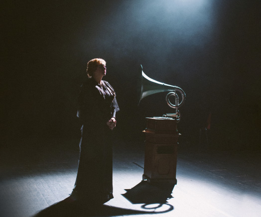 Васса Железнова