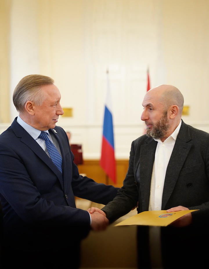 Владимир Кехман награжден премией Правительства Санкт‑Петербурга